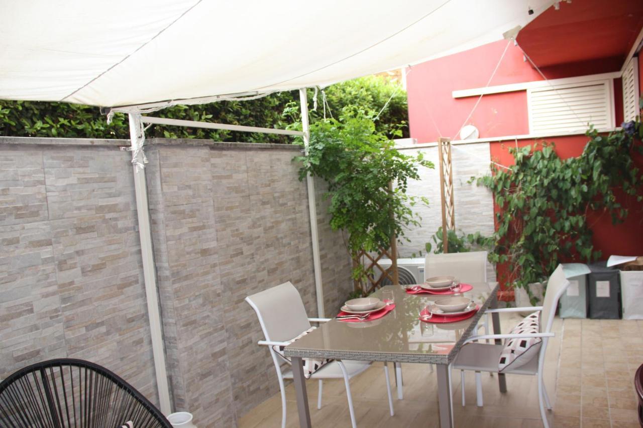 Casa Lucia Private Car Or Motorcycle Park Διαμέρισμα Λούκα Εξωτερικό φωτογραφία